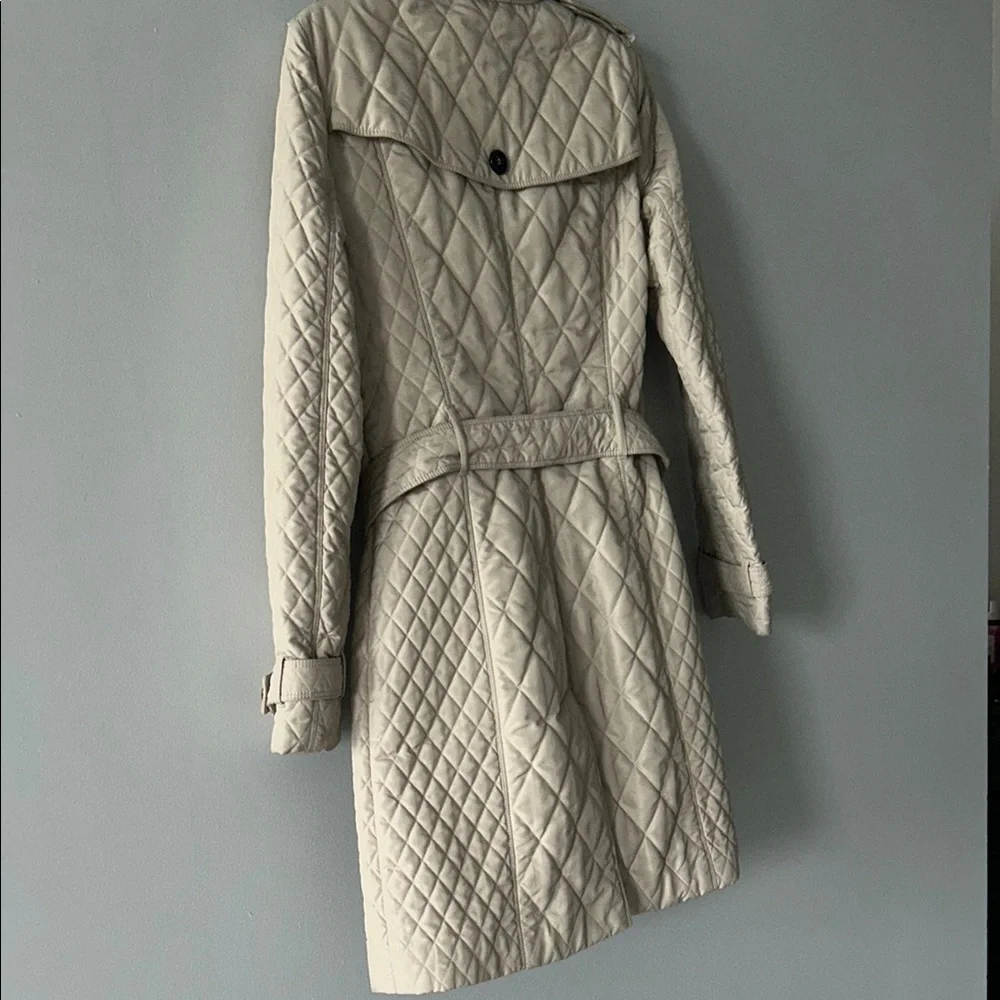 Burberry Quilted Long Belted Coat in Beige - Picture 9 of 10